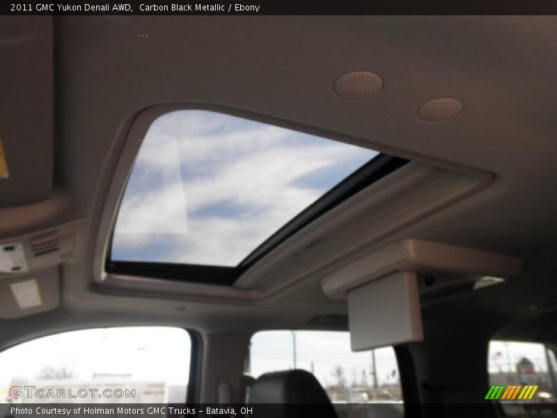 Carbon Black Metallic / Ebony 2011 GMC Yukon Denali AWD