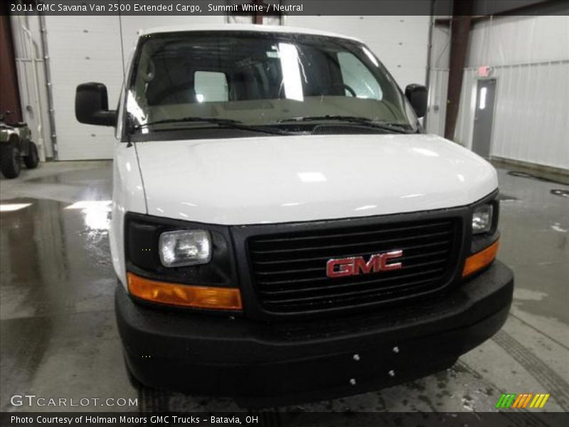 Summit White / Neutral 2011 GMC Savana Van 2500 Extended Cargo