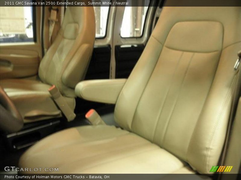 Summit White / Neutral 2011 GMC Savana Van 2500 Extended Cargo