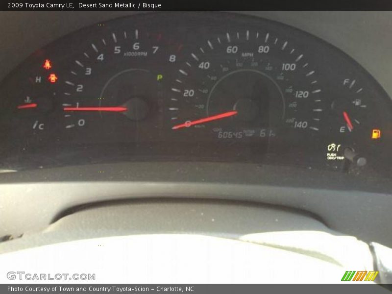 Desert Sand Metallic / Bisque 2009 Toyota Camry LE