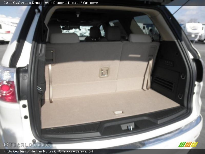  2011 Acadia Denali Trunk