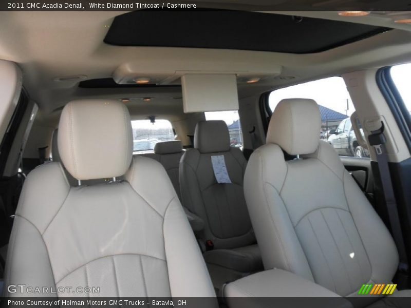 White Diamond Tintcoat / Cashmere 2011 GMC Acadia Denali