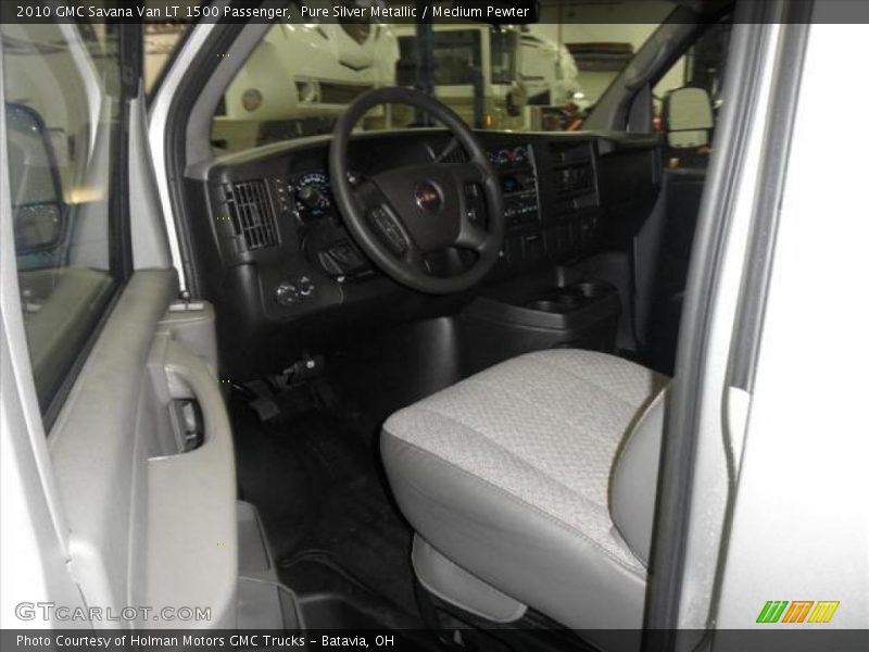 Pure Silver Metallic / Medium Pewter 2010 GMC Savana Van LT 1500 Passenger