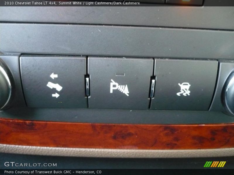 Summit White / Light Cashmere/Dark Cashmere 2010 Chevrolet Tahoe LT 4x4