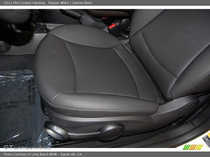 Pepper White / Carbon Black 2011 Mini Cooper Hardtop