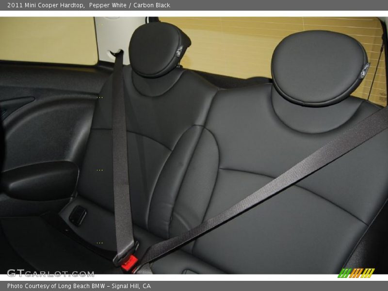 Pepper White / Carbon Black 2011 Mini Cooper Hardtop