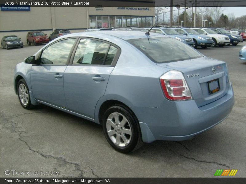 Arctic Blue / Charcoal 2009 Nissan Sentra 2.0