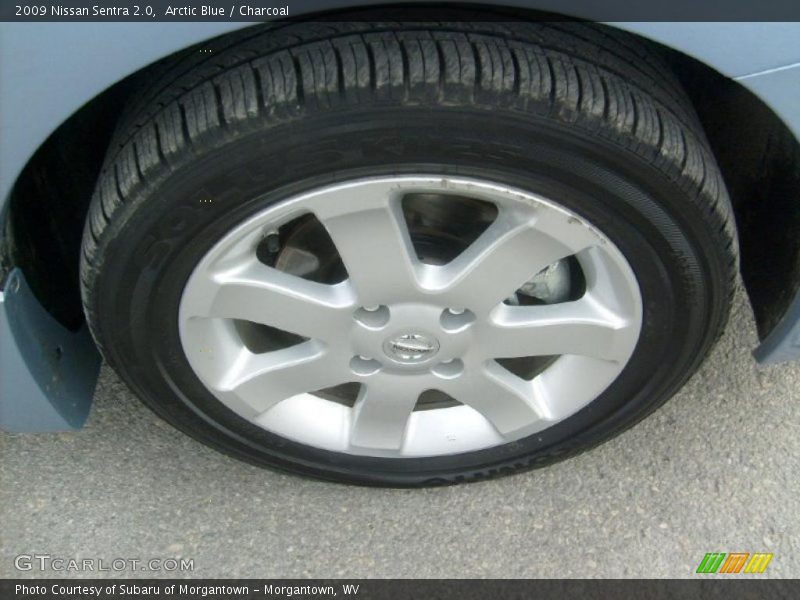 Arctic Blue / Charcoal 2009 Nissan Sentra 2.0