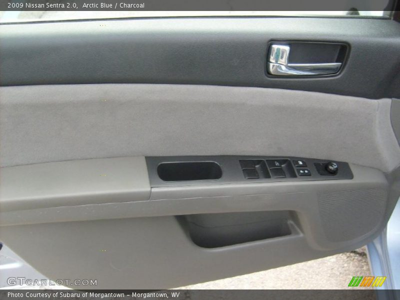 Arctic Blue / Charcoal 2009 Nissan Sentra 2.0