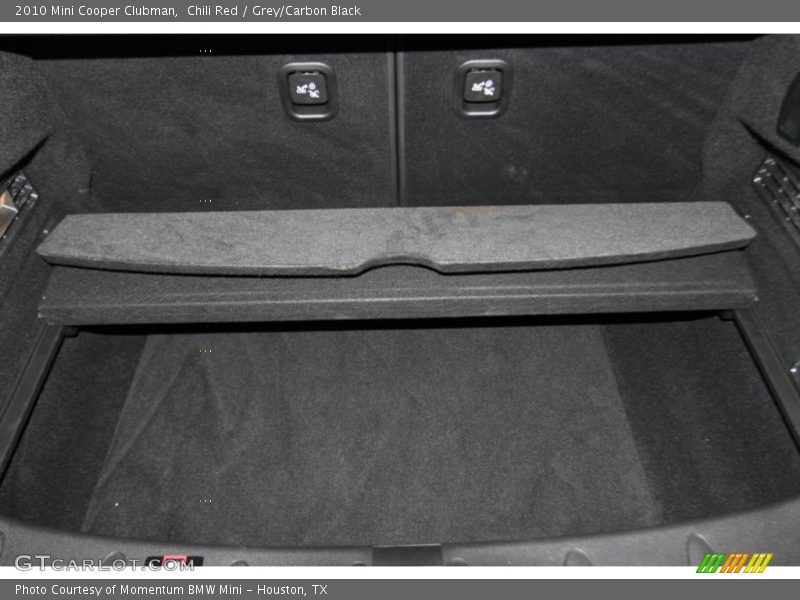 Chili Red / Grey/Carbon Black 2010 Mini Cooper Clubman