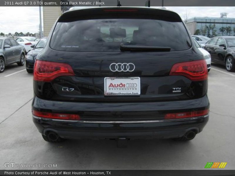 Orca Black Metallic / Black 2011 Audi Q7 3.0 TDI quattro