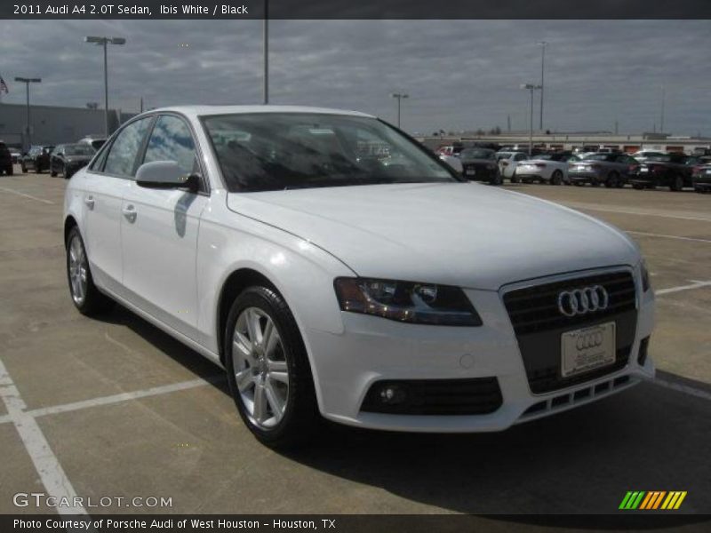 Front 3/4 View of 2011 A4 2.0T Sedan