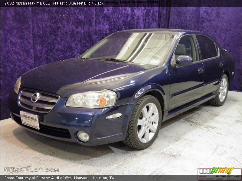 Majestic Blue Metallic / Black 2002 Nissan Maxima GLE