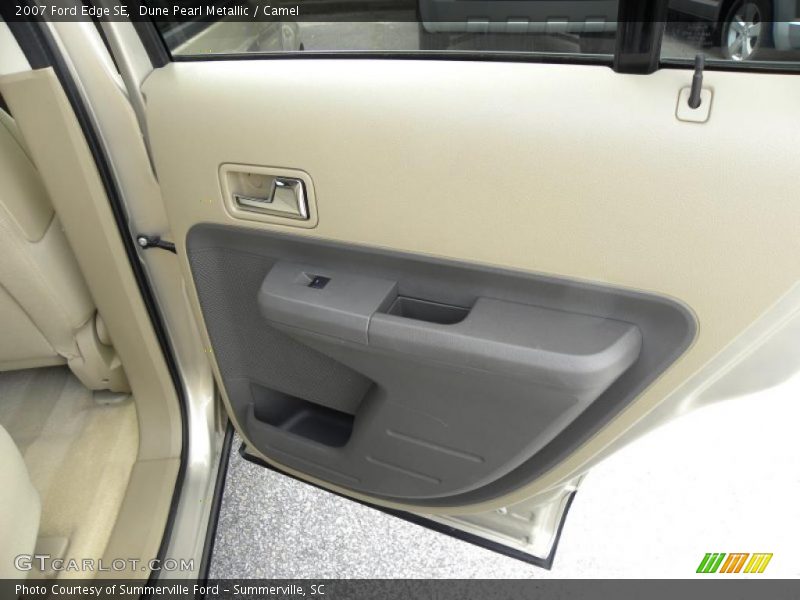 Dune Pearl Metallic / Camel 2007 Ford Edge SE