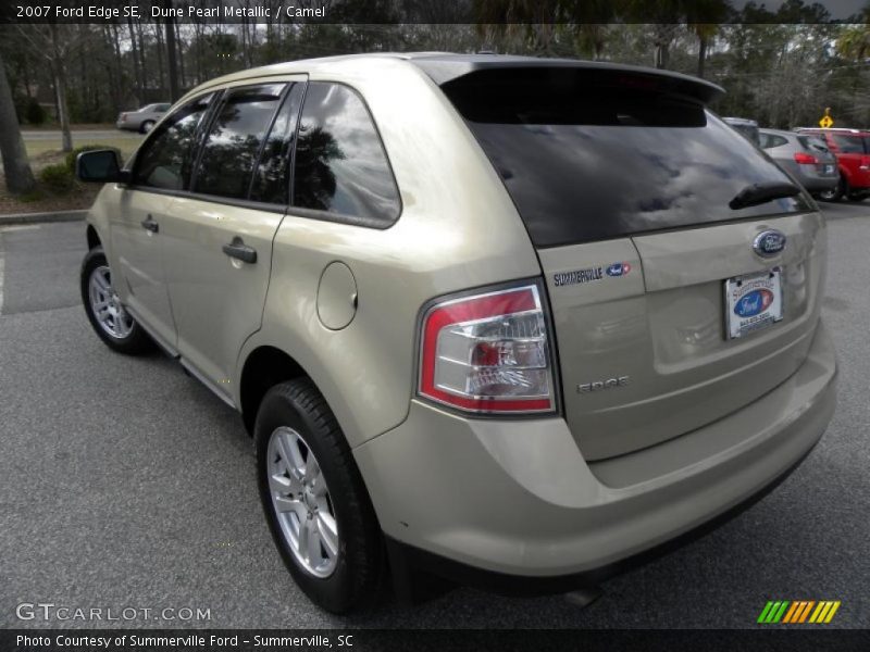 Dune Pearl Metallic / Camel 2007 Ford Edge SE