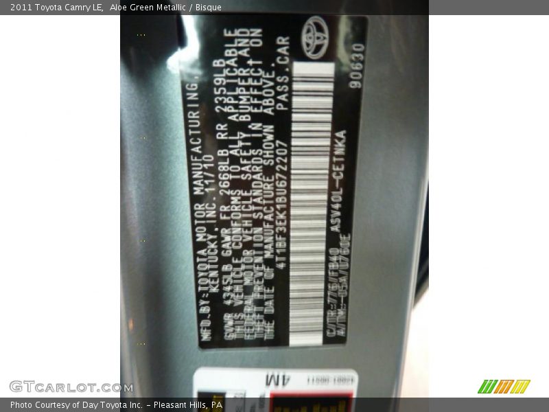 Aloe Green Metallic / Bisque 2011 Toyota Camry LE