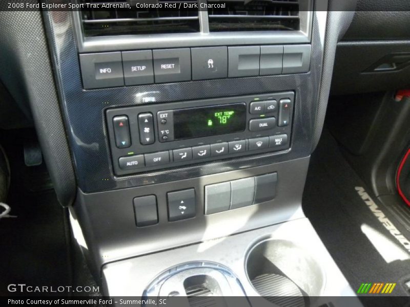 Controls of 2008 Explorer Sport Trac Adrenalin