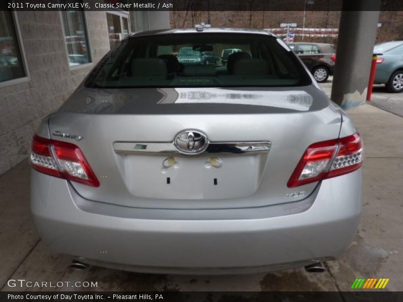 Classic Silver Metallic / Ash 2011 Toyota Camry XLE V6
