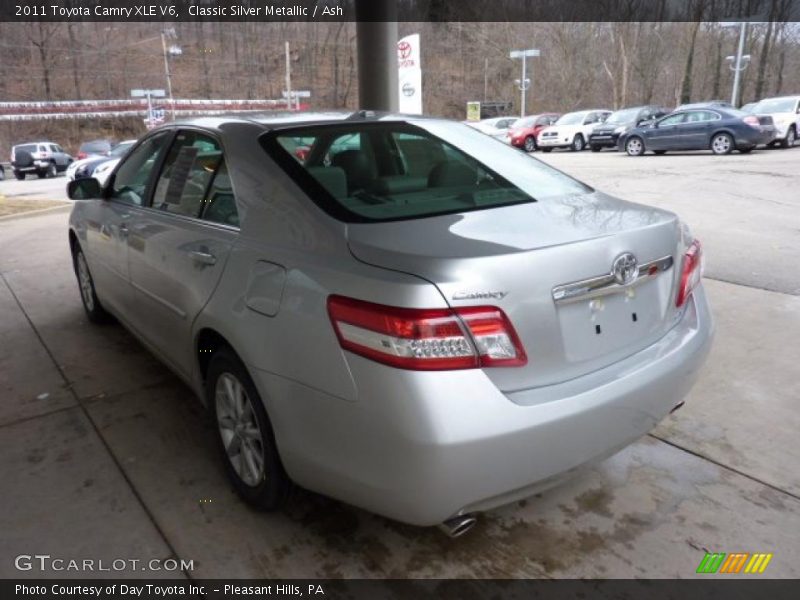 Classic Silver Metallic / Ash 2011 Toyota Camry XLE V6