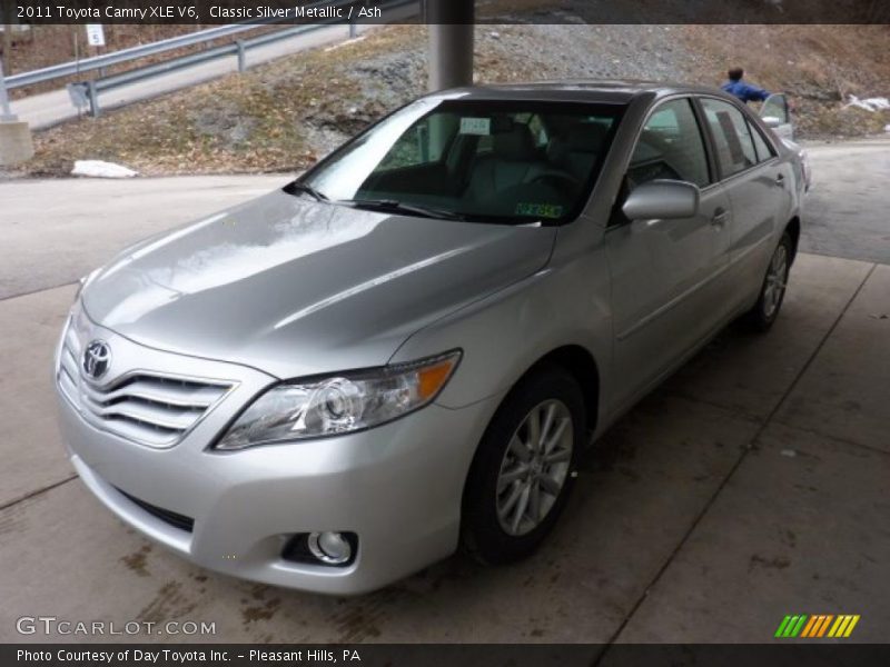 Classic Silver Metallic / Ash 2011 Toyota Camry XLE V6