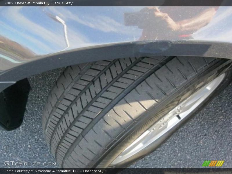 Black / Gray 2009 Chevrolet Impala LT