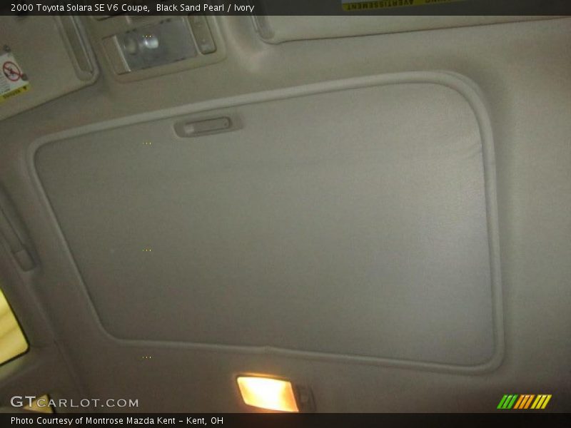 Black Sand Pearl / Ivory 2000 Toyota Solara SE V6 Coupe
