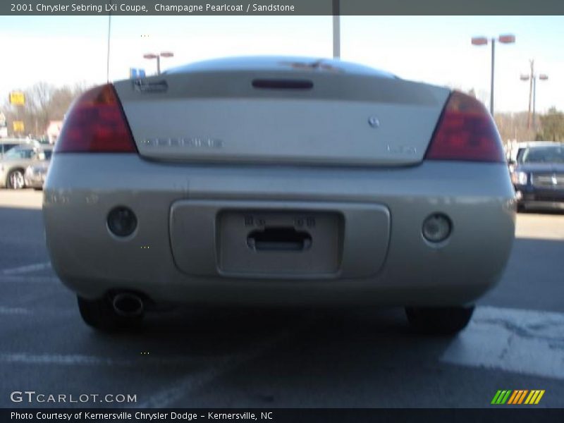 Champagne Pearlcoat / Sandstone 2001 Chrysler Sebring LXi Coupe