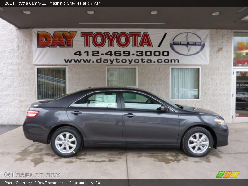 Magnetic Gray Metallic / Ash 2011 Toyota Camry LE