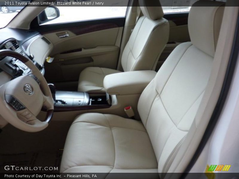 Blizzard White Pearl / Ivory 2011 Toyota Avalon Limited