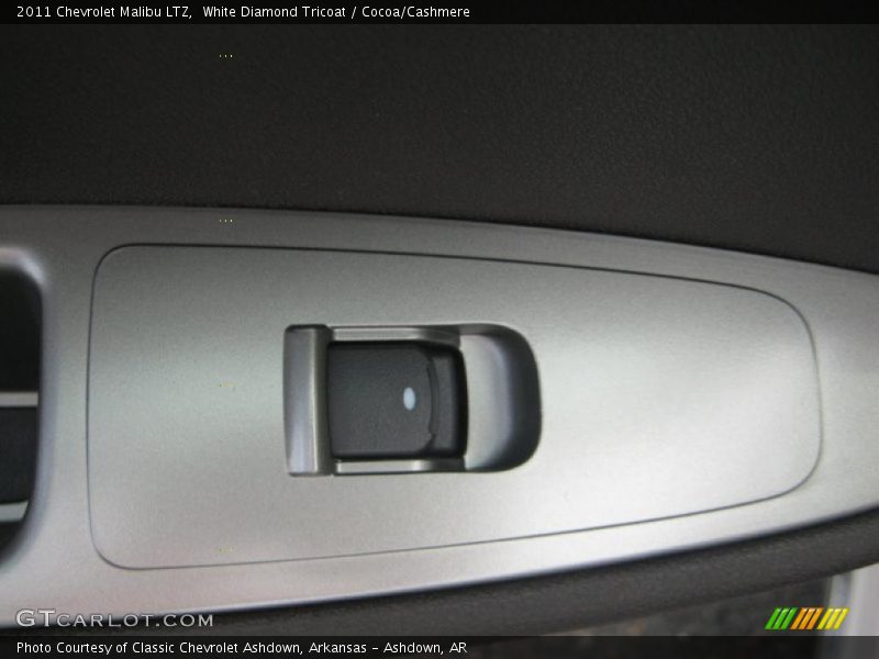 White Diamond Tricoat / Cocoa/Cashmere 2011 Chevrolet Malibu LTZ