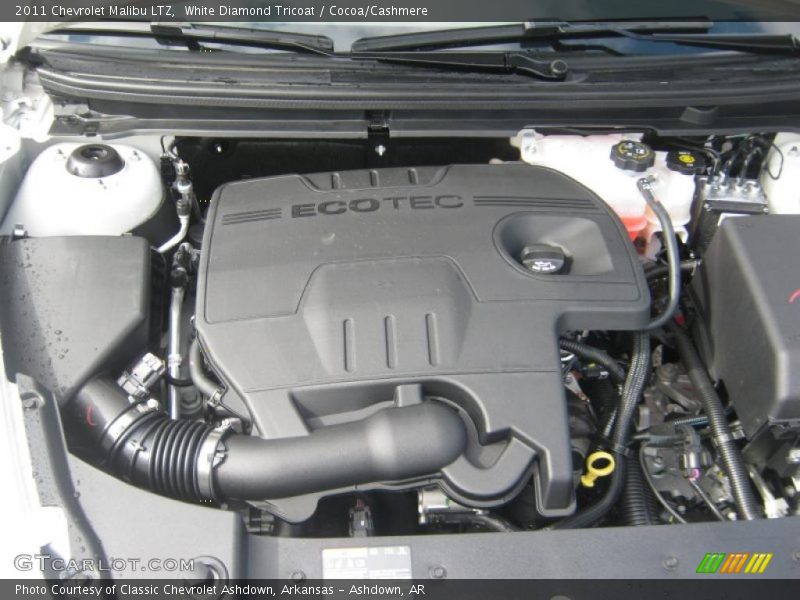 White Diamond Tricoat / Cocoa/Cashmere 2011 Chevrolet Malibu LTZ