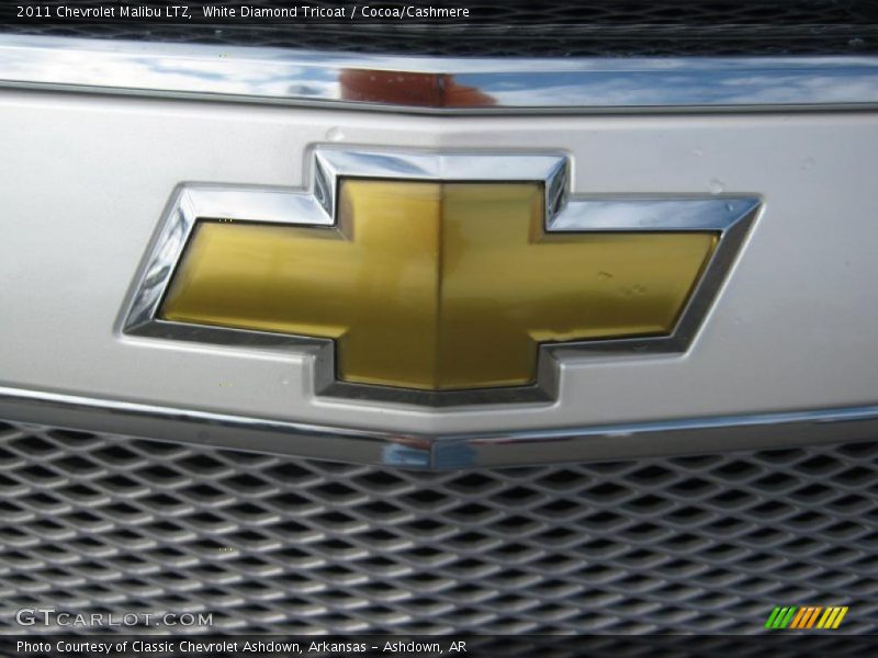 White Diamond Tricoat / Cocoa/Cashmere 2011 Chevrolet Malibu LTZ