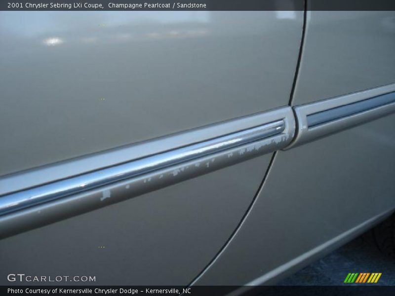 Champagne Pearlcoat / Sandstone 2001 Chrysler Sebring LXi Coupe