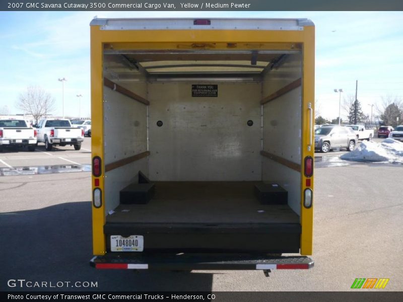 Yellow / Medium Pewter 2007 GMC Savana Cutaway 3500 Commercial Cargo Van
