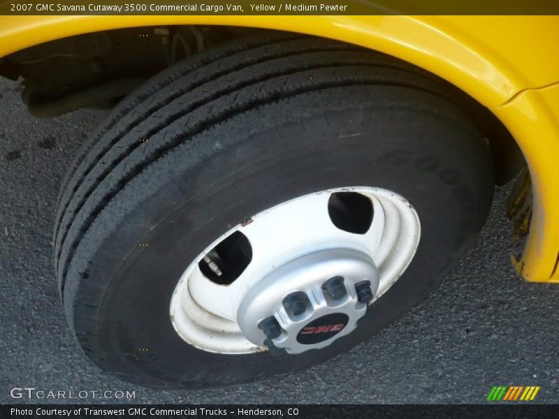 Yellow / Medium Pewter 2007 GMC Savana Cutaway 3500 Commercial Cargo Van