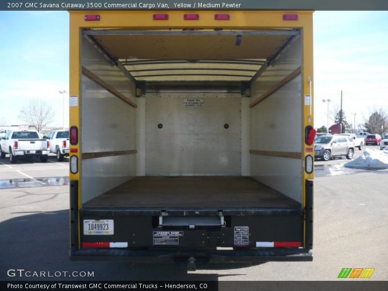 Yellow / Medium Pewter 2007 GMC Savana Cutaway 3500 Commercial Cargo Van