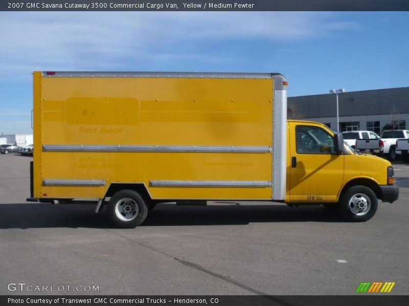  2007 Savana Cutaway 3500 Commercial Cargo Van Yellow