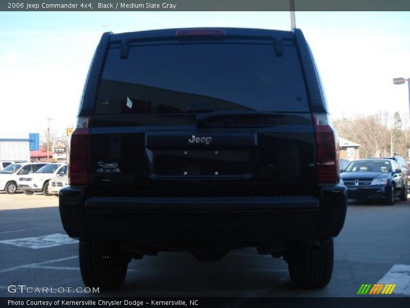 Black / Medium Slate Gray 2006 Jeep Commander 4x4