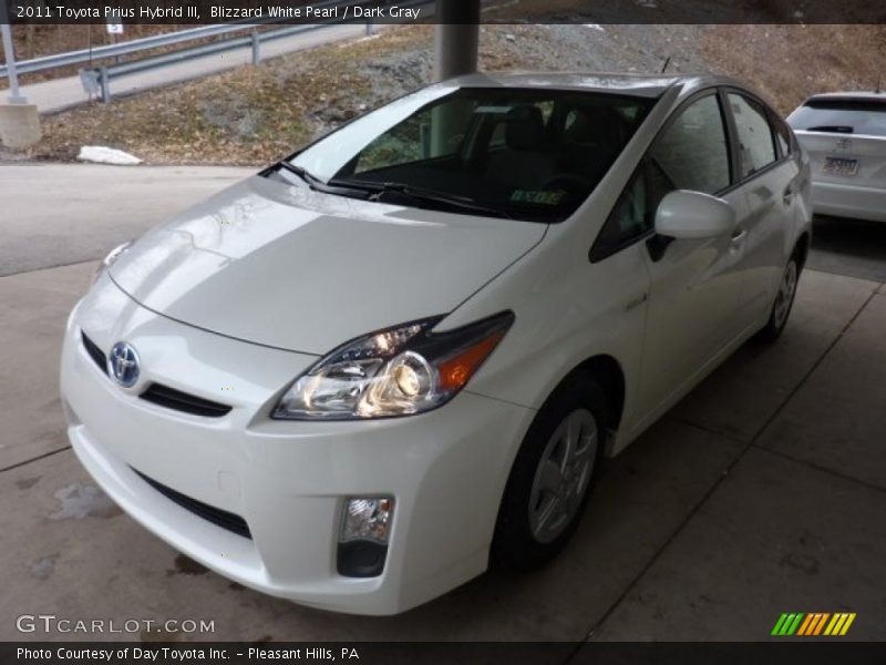 Blizzard White Pearl / Dark Gray 2011 Toyota Prius Hybrid III