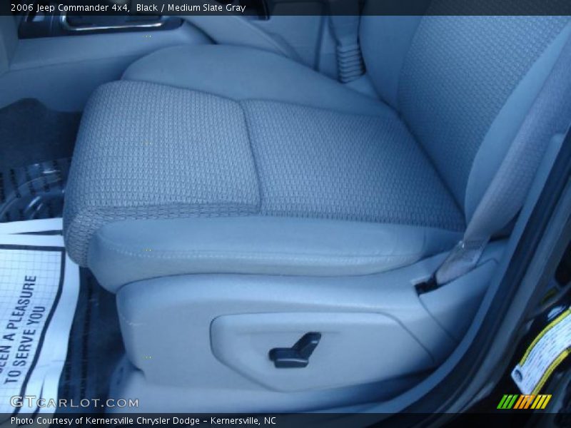 Black / Medium Slate Gray 2006 Jeep Commander 4x4