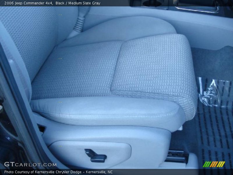 Black / Medium Slate Gray 2006 Jeep Commander 4x4