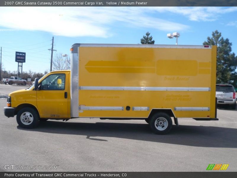  2007 Savana Cutaway 3500 Commercial Cargo Van Yellow