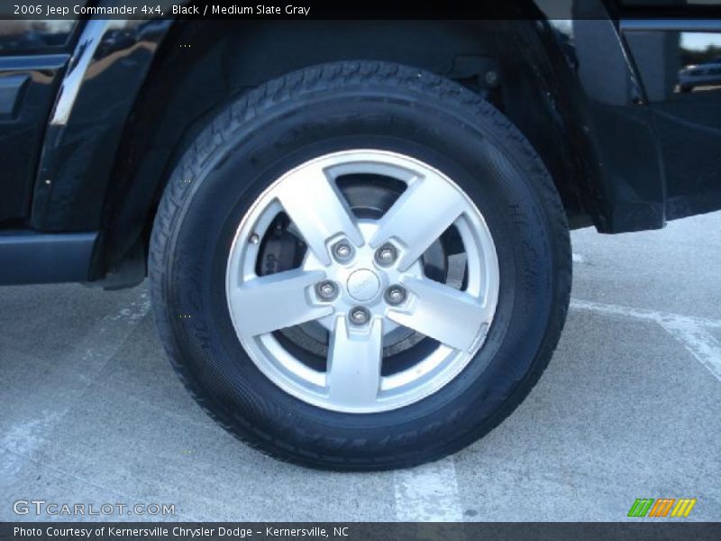 Black / Medium Slate Gray 2006 Jeep Commander 4x4