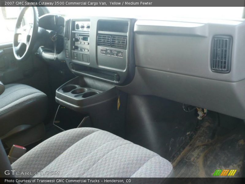 Yellow / Medium Pewter 2007 GMC Savana Cutaway 3500 Commercial Cargo Van