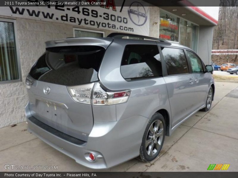 Silver Sky Metallic / Dark Charcoal 2011 Toyota Sienna SE