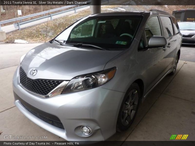 Silver Sky Metallic / Dark Charcoal 2011 Toyota Sienna SE