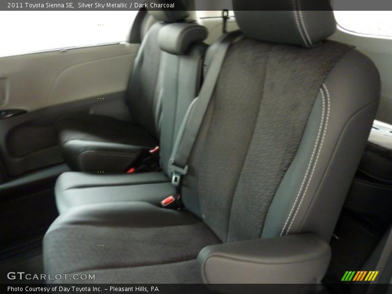 Silver Sky Metallic / Dark Charcoal 2011 Toyota Sienna SE