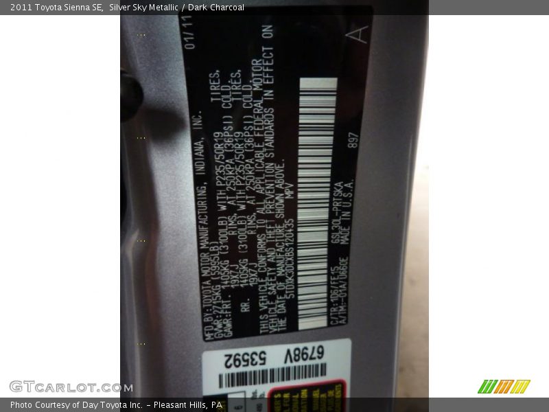 Silver Sky Metallic / Dark Charcoal 2011 Toyota Sienna SE