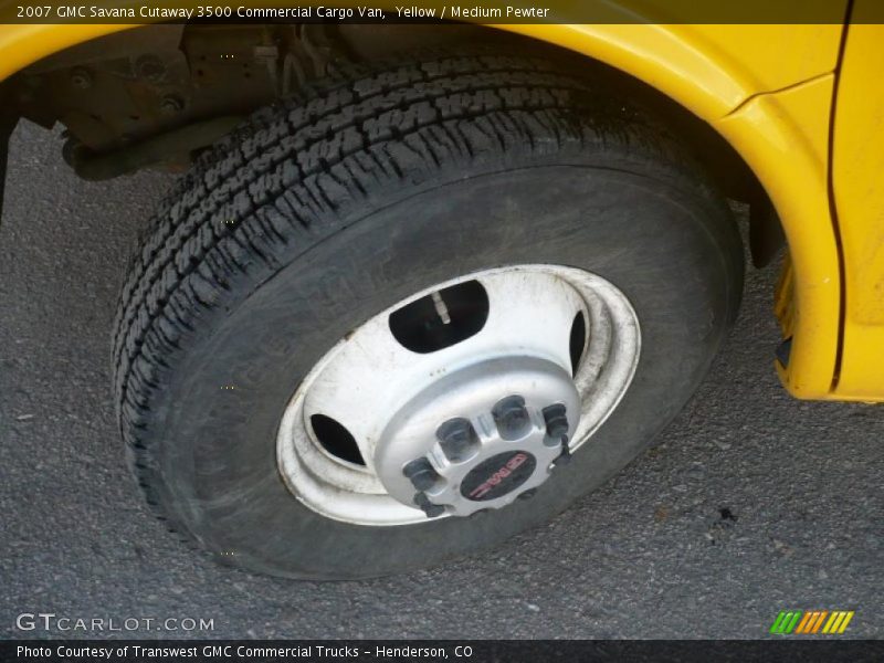 Yellow / Medium Pewter 2007 GMC Savana Cutaway 3500 Commercial Cargo Van