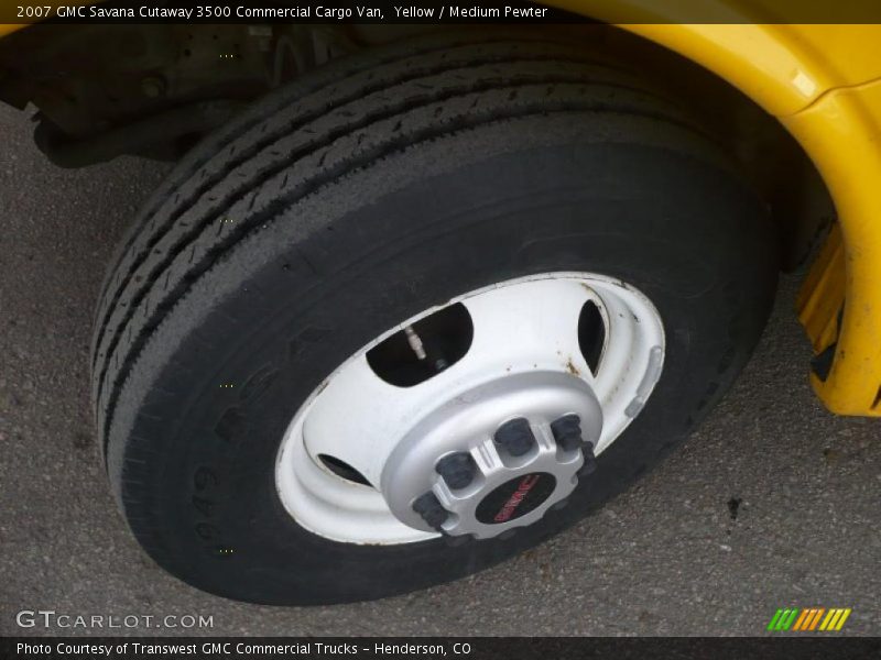 Yellow / Medium Pewter 2007 GMC Savana Cutaway 3500 Commercial Cargo Van